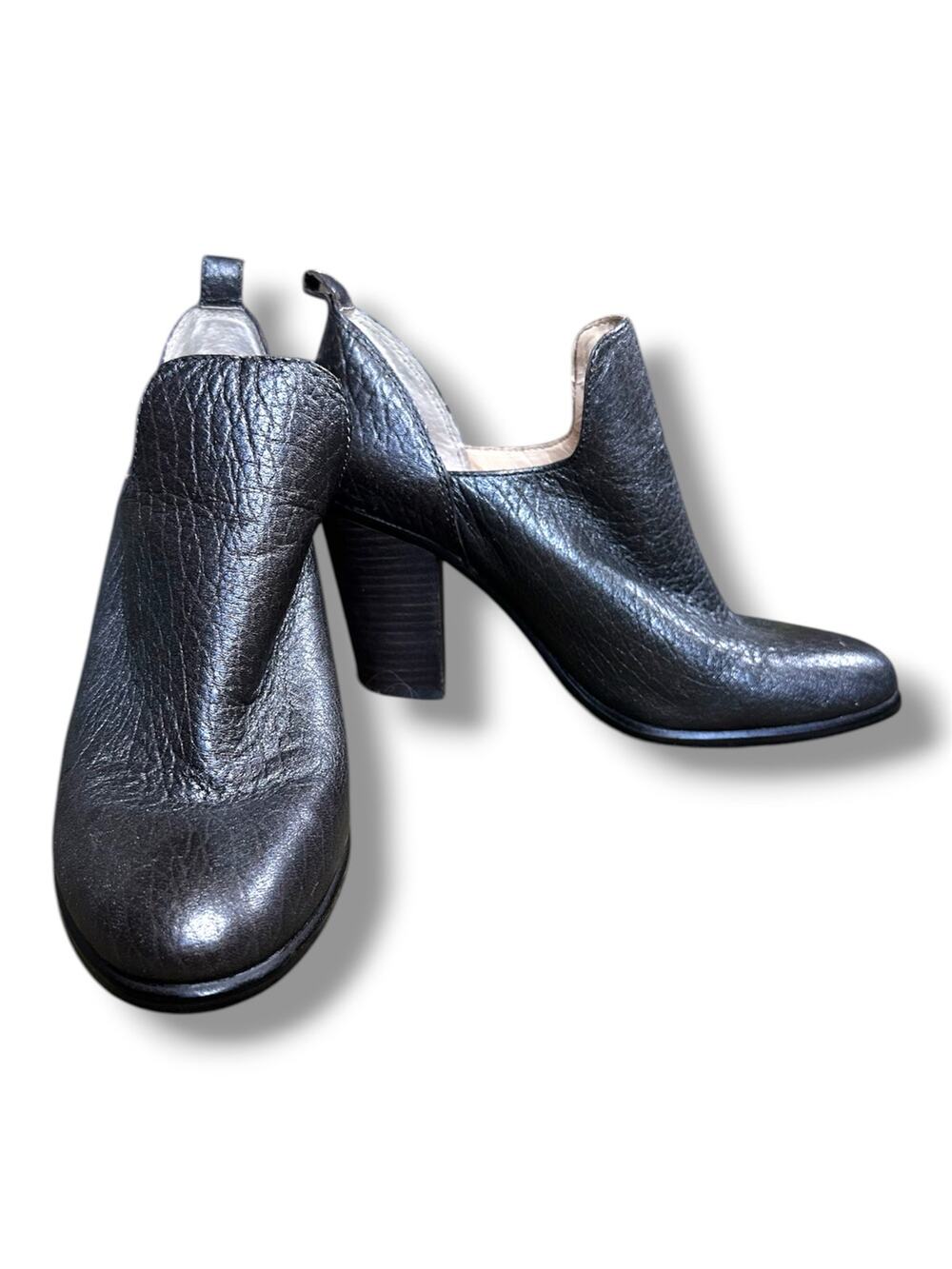 Vince Camuto Women's Cutout Side Ankle Black/ Grey Heel Leather Booties Size 8.5